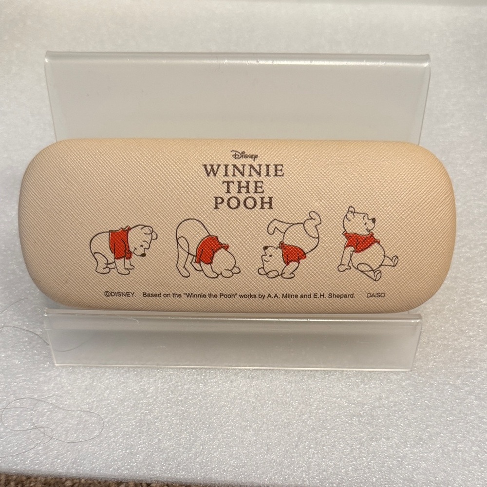 Disney Winnie the Pooh Glasses Case - Cream with Red Accents